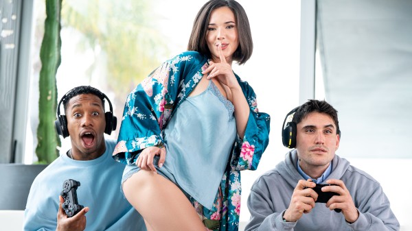 Brazzers /  - Eve Sweet, Jesus Reyes Cleaning Up Every Drop / 23.6.2025