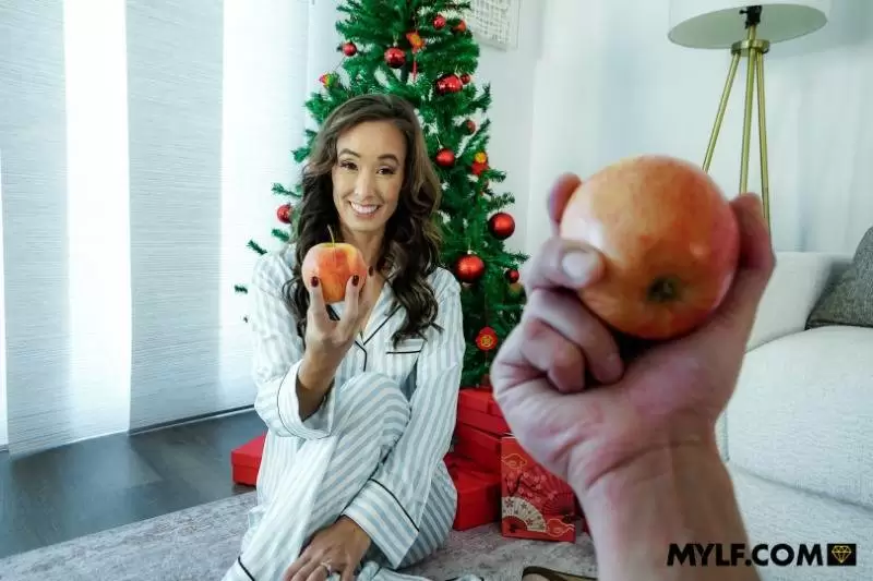 New  Christy Love This Christmas We Can Exchange Gifts and Fluids  (23-12-2025) Hardcore  Milf  Roleplay  Family  Stepmom  ILUVY  lulustream.com  vidnest.io