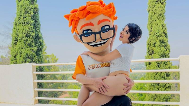 New  Daya Dare Meets Her New Neighbor Porn Dude 24 08 17 BigTits  Casting  Brunette  Hardcore  DemonINC  doodstream.com  filemoon.sx