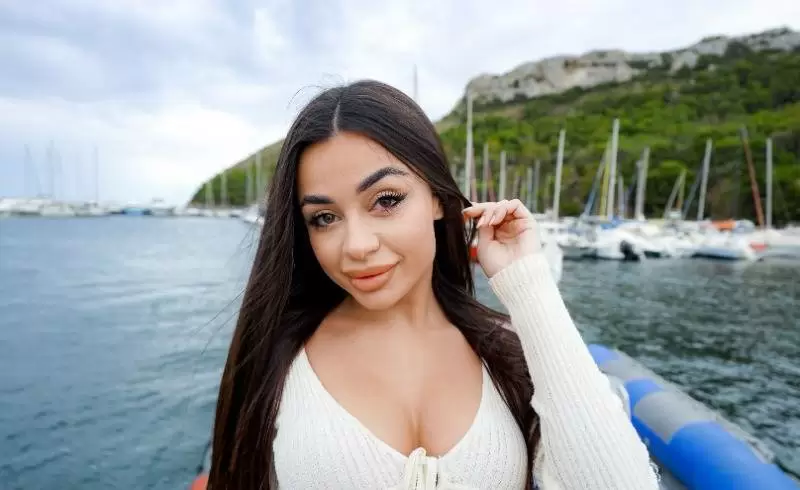 New  Martina Smeraldi I Came to Italy for the Pasta But Stayed for Her Big Ass (19-05-2025) Hardcore  Roleplay  Pov  Bigass  ILUVY  lulustream.com  bigwarp.io