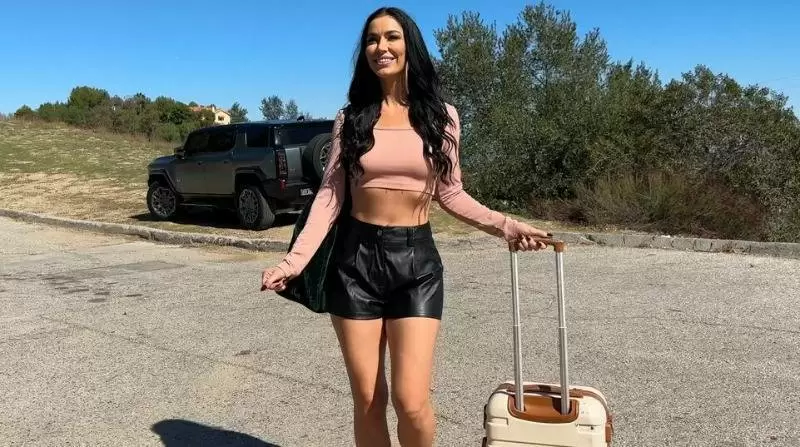 New  Venus Valencia Meets Her New Roommate Porn Dude (07-11-2025) Hardcore  Casting  Canadian  Pov  ILUVY  lulustream.com  bigwarp.io